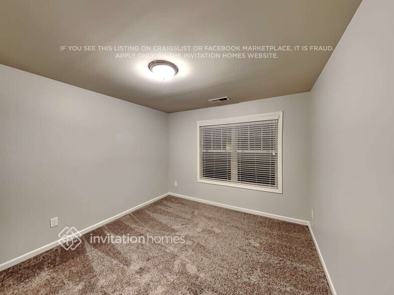 Building Photo - 248 Sage Dr