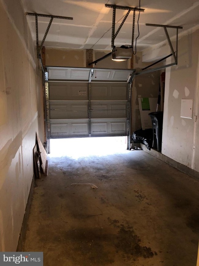 Building Photo - 12216 Open View Ln