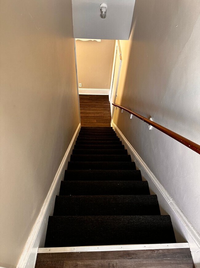 Building Photo - 239-241 South Maple