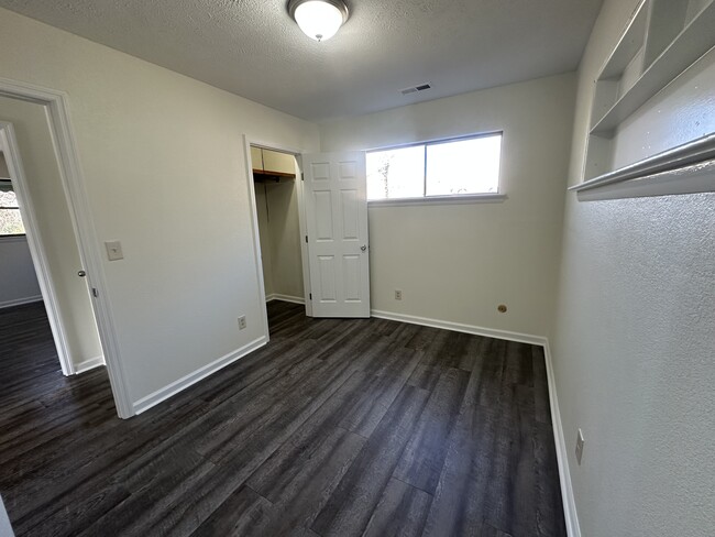 upstairs front bedroom 2 - 469 W Circle Dr