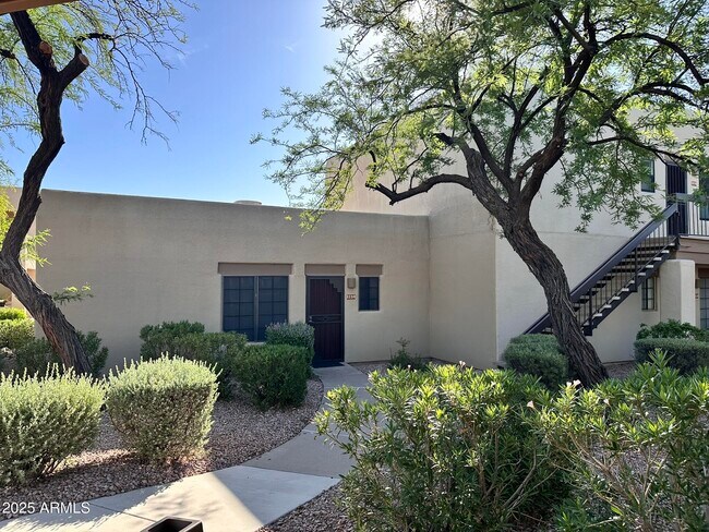 Primary Photo - 17031 E El Lago Blvd