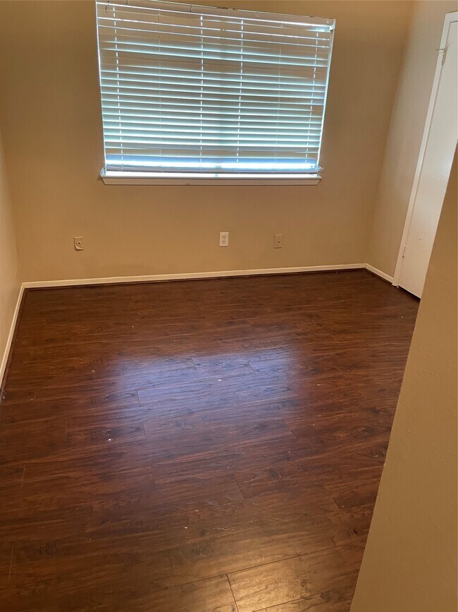 Building Photo - 12419 Sungate Ln