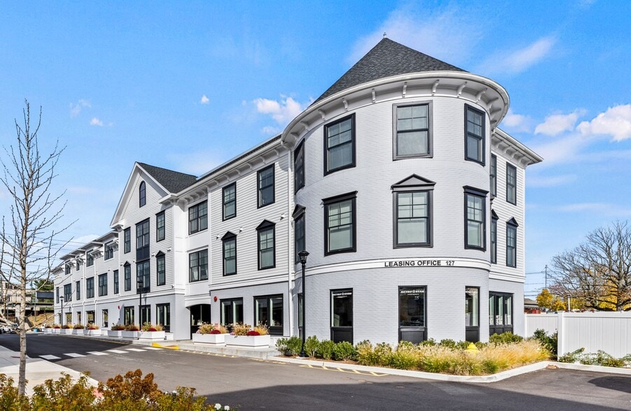 Building Photo - Metro Star - Metro on Broad