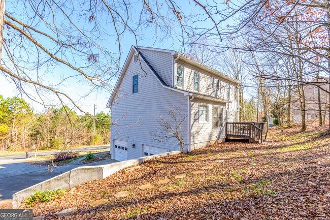 Building Photo - 535 Douthit Ferry Rd