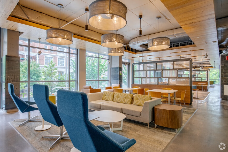 Interior Photo - Nine East 33rd