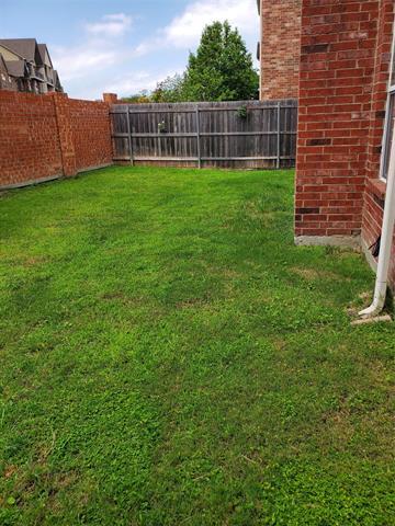 Building Photo - 532 Silver Maple Dr
