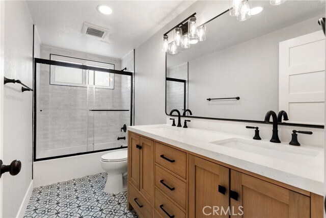 Building Photo - 3019 Cresta Way