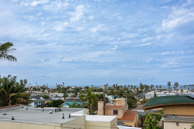 Building Photo - Spanish Coastal Charmer with Ocean Views -- Walk to the Beach