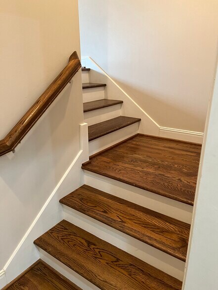 Building Photo - 510 Bowerwood Cir