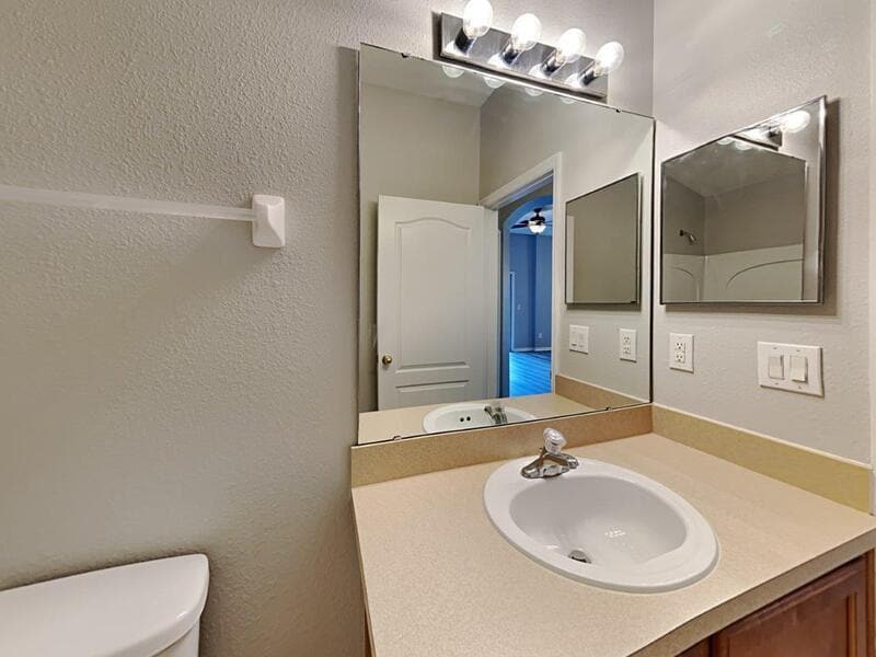 Building Photo - 2310 Little Gem Loop