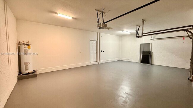 Building Photo - 13843 SW 31st St