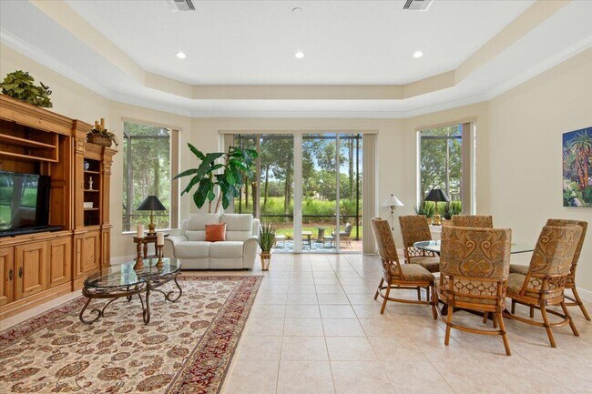 Building Photo - 9301 Briarcliff Trace