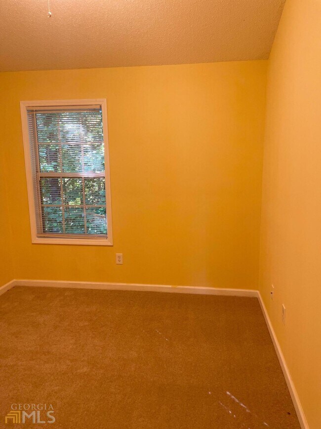 Building Photo - 237 Timber Wolf Trail