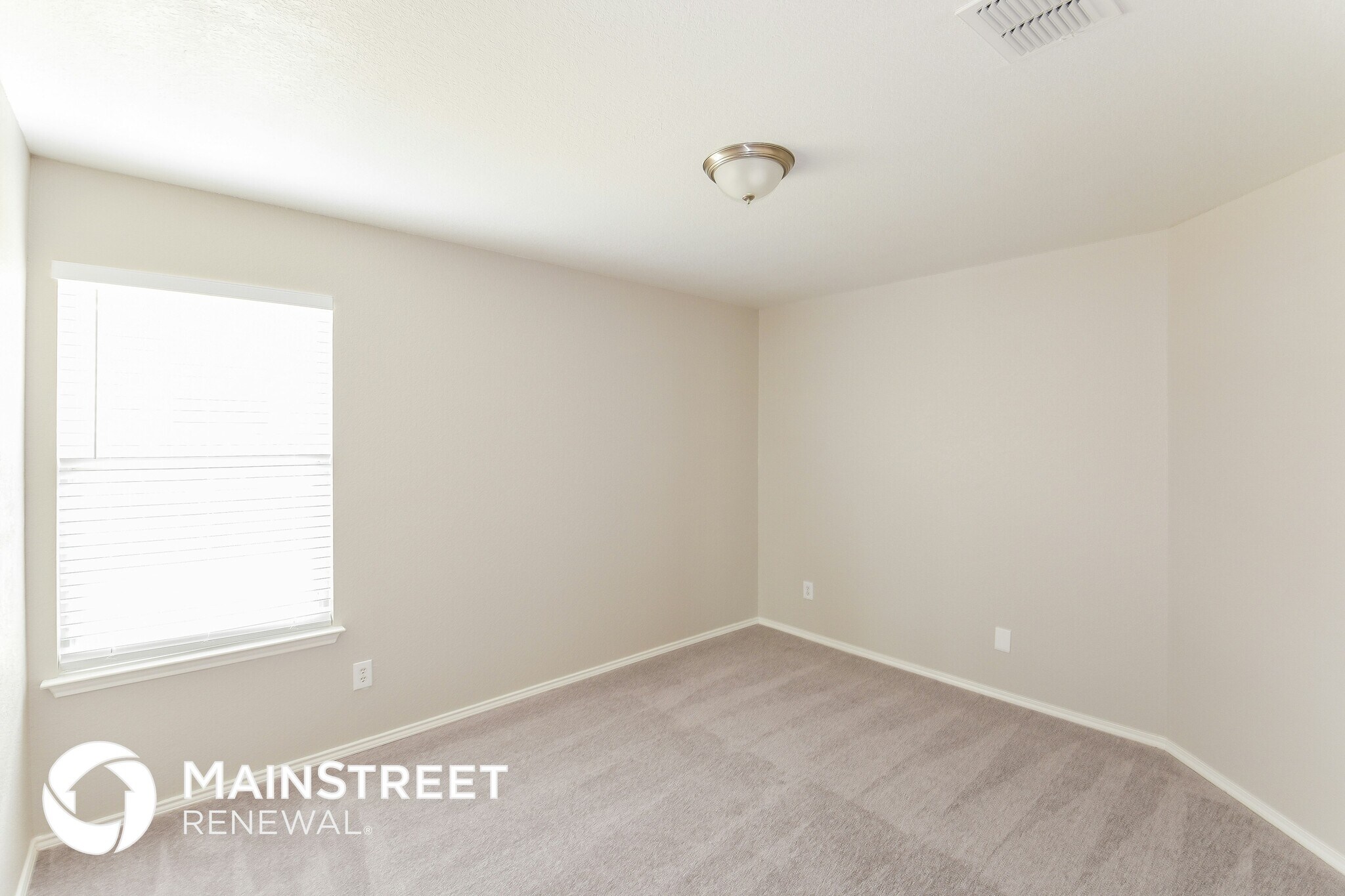 Building Photo - 3802 Southern Grove