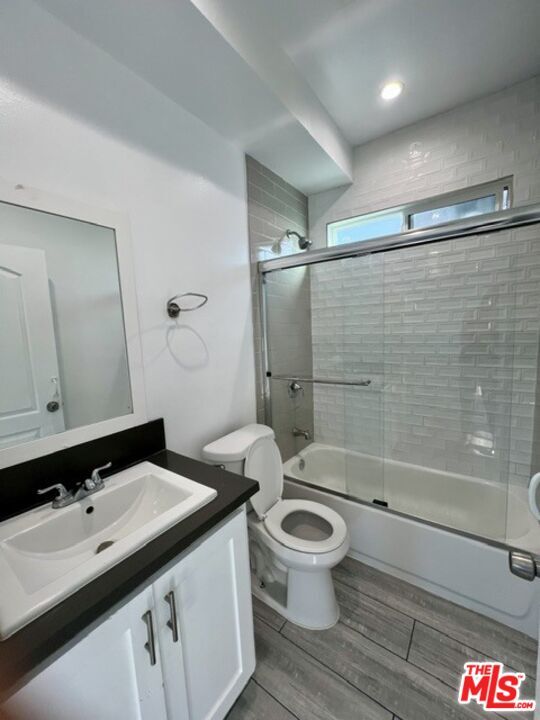 Building Photo - 789 E 41st Pl