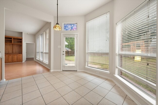 Building Photo - 6103 Sea Island Trail