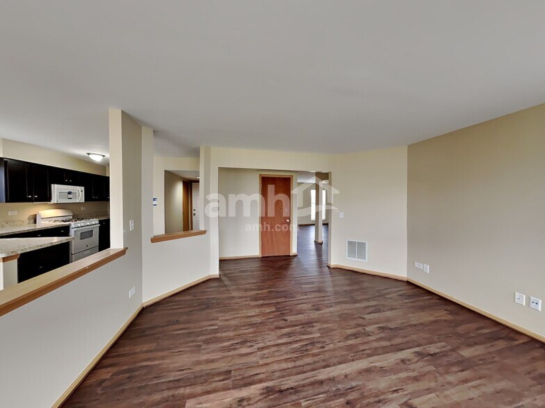 Building Photo - 3107 Arborsedge Dr