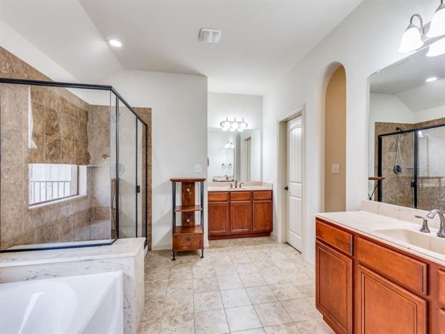Building Photo - 2609 Plains View Dr