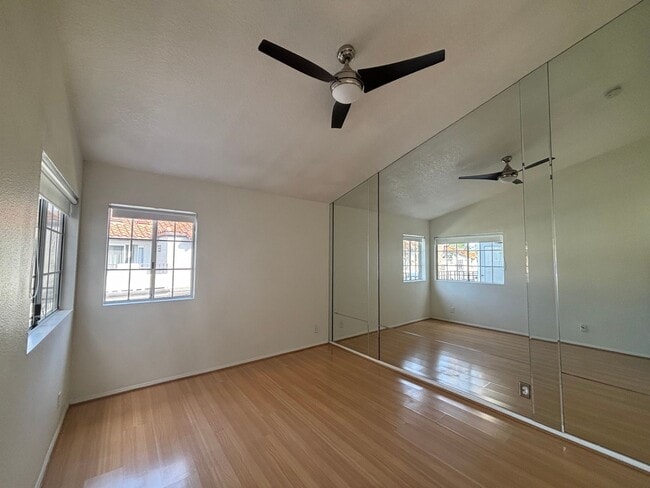 Building Photo - This stunning One-Bedroom One-Bathroom Condo in Laguna Niguel