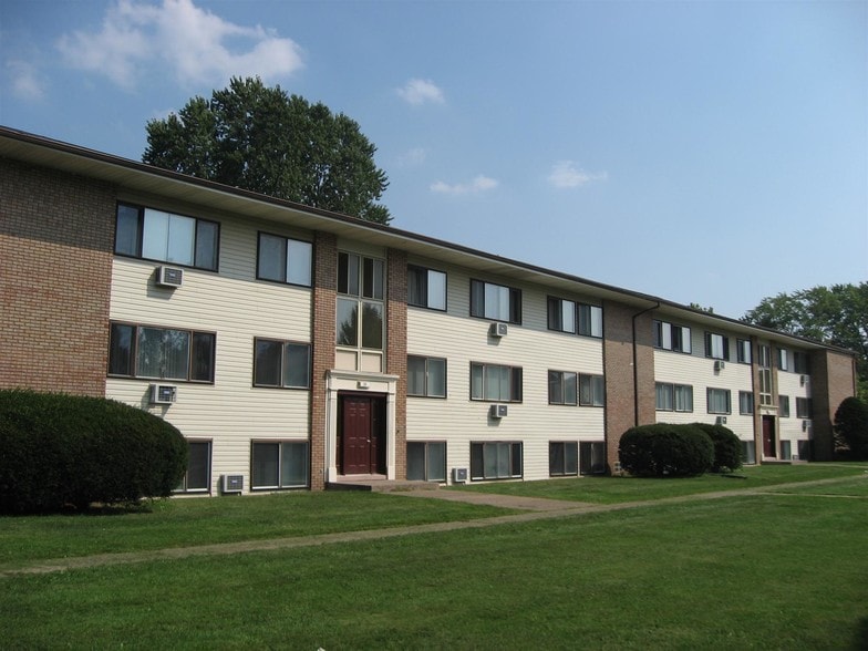 Chili Garden Apartments 2660 Chili Ave Rochester NY 14624 Apartment