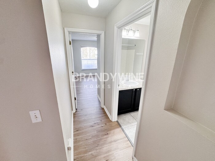 Building Photo - 355 Placid Lake Dr