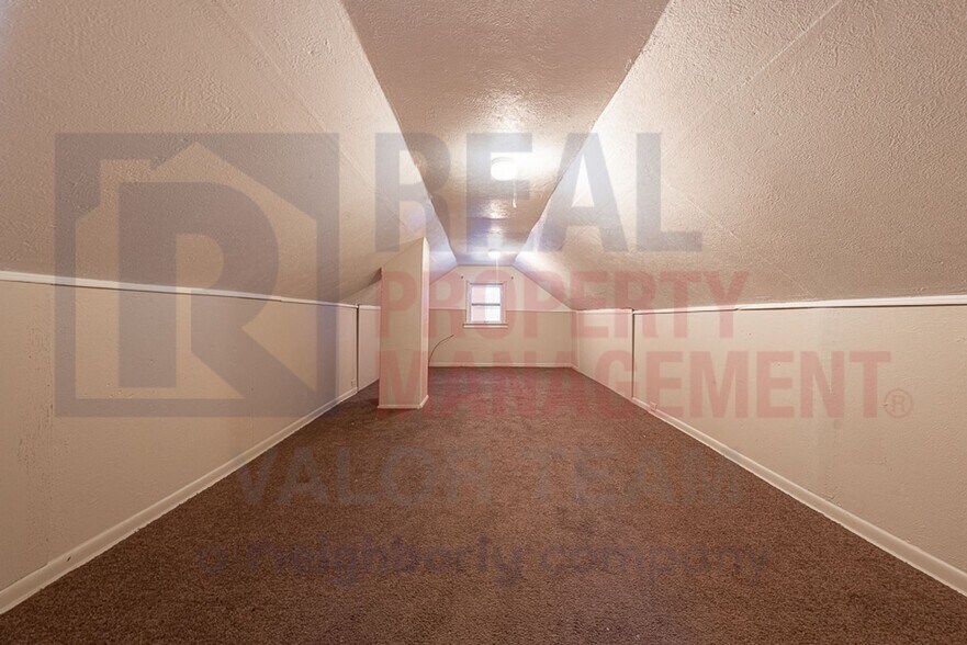 Building Photo - 1742 Clarkstone Rd