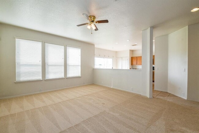 Building Photo - 3043 Feather Green Trail