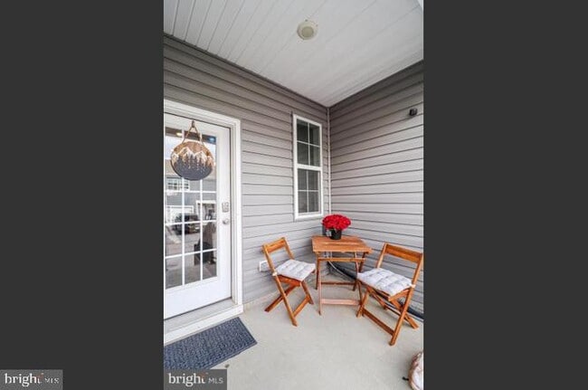 Building Photo - 364 Trego Avenue