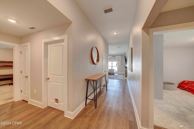 Building Photo - 295 Bayou Bend Ln