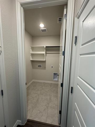 Building Photo - 1201 Indianola Trl