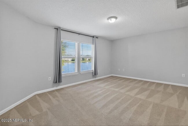 Building Photo - 612 Spruce Creek Rd