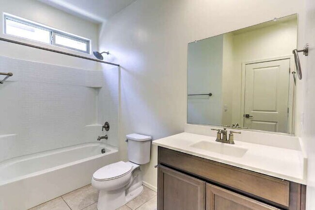 Building Photo - $750.00 MOVE-IN CREDIT TOWARDS FIRST MONTH RENT!!!!! Rancho Sahuarita