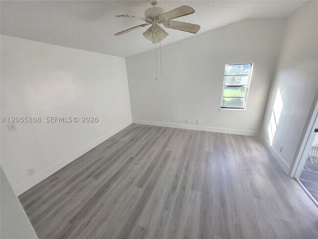 Building Photo - 5307 NW 93 Ave