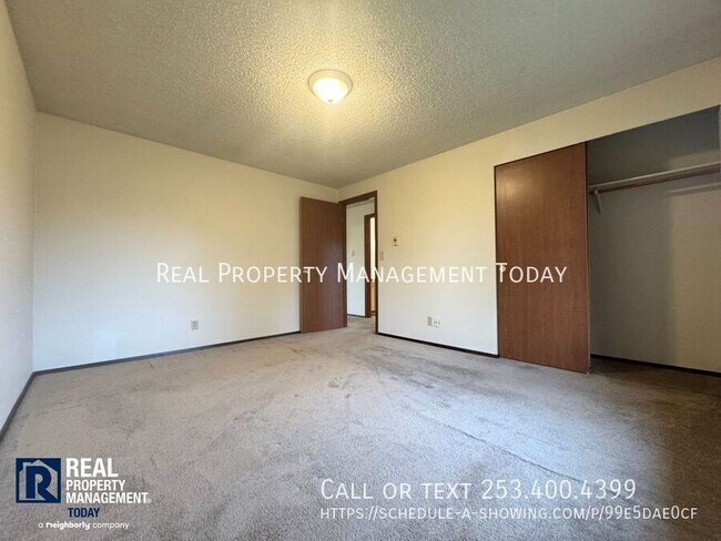 Building Photo - 117 162nd St S