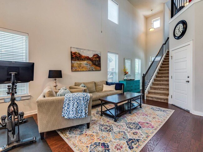 Building Photo - 16101 McAloon Way