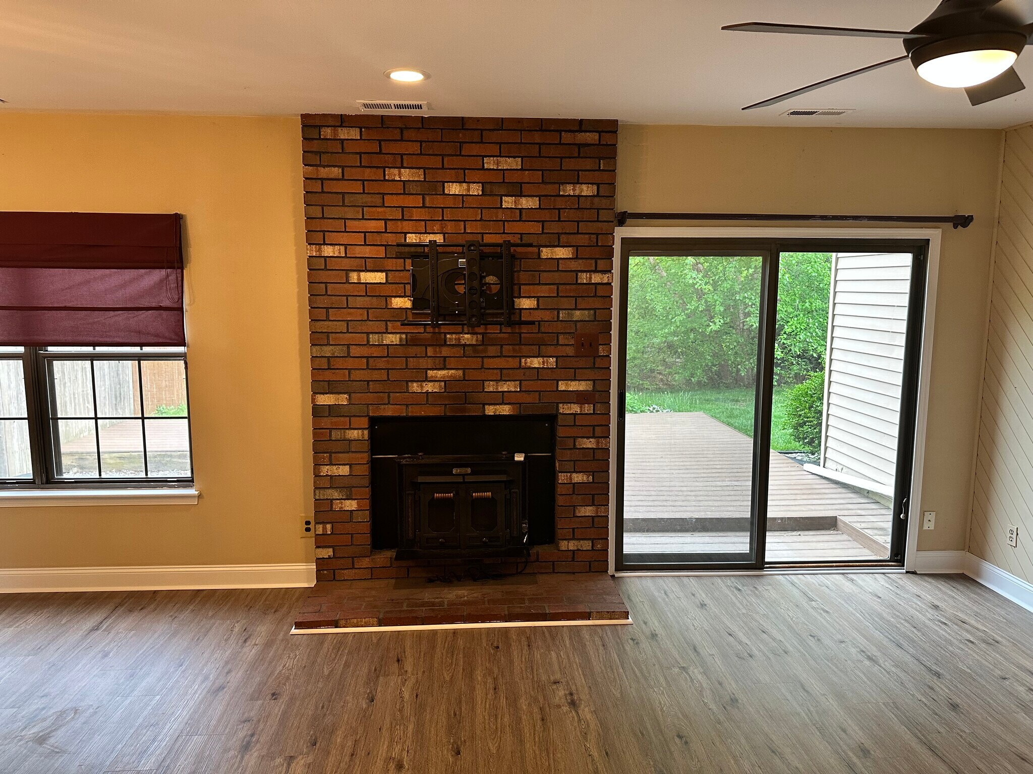 Building Photo - 32 E Oleander Dr