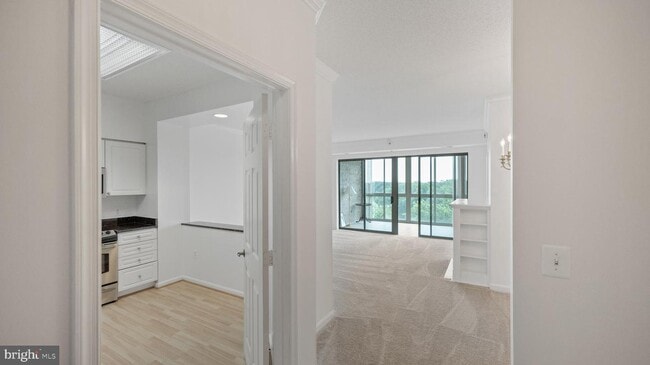 Building Photo - 3100 N Leisure World Blvd