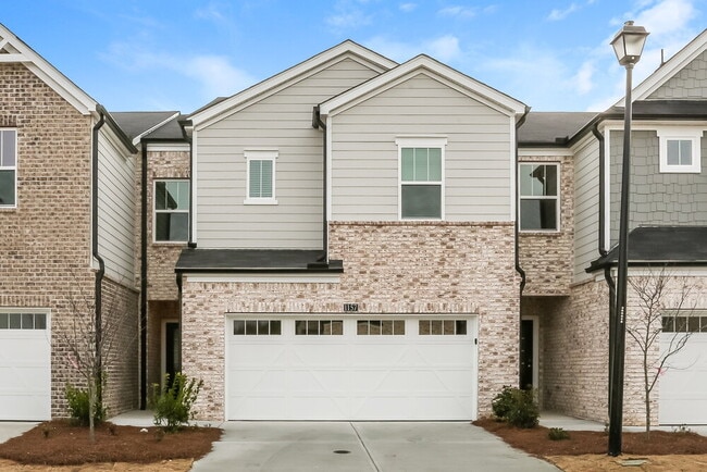 Building Photo - 1157 Sunny Lake Dr