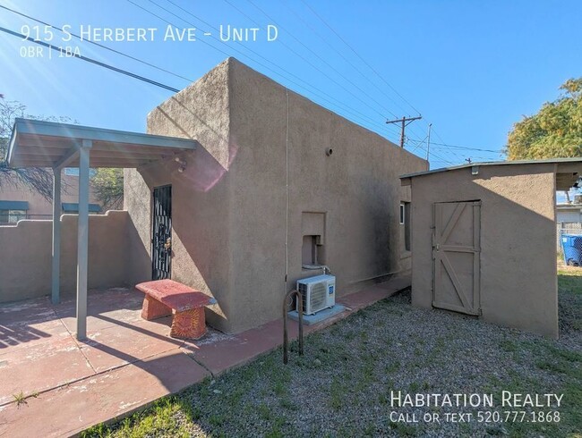 Building Photo - 915 S Herbert Ave