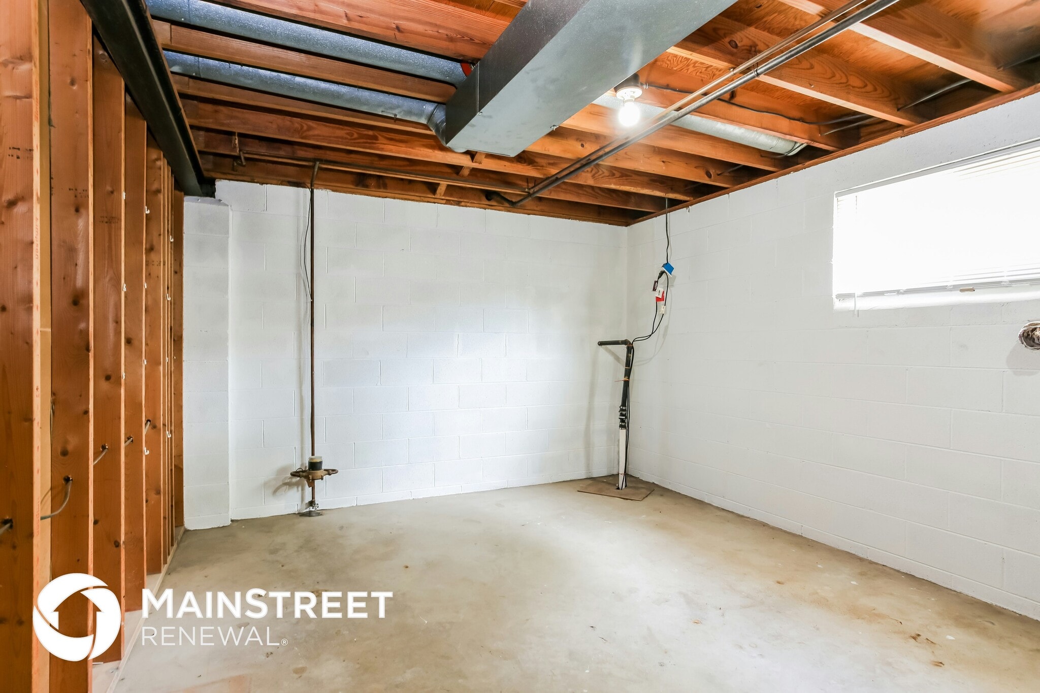 Building Photo - 2683 St Joseph Ave