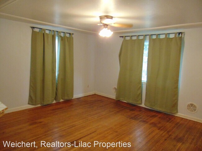 Building Photo - 4 br, 1 bath House - 297 Howard Road