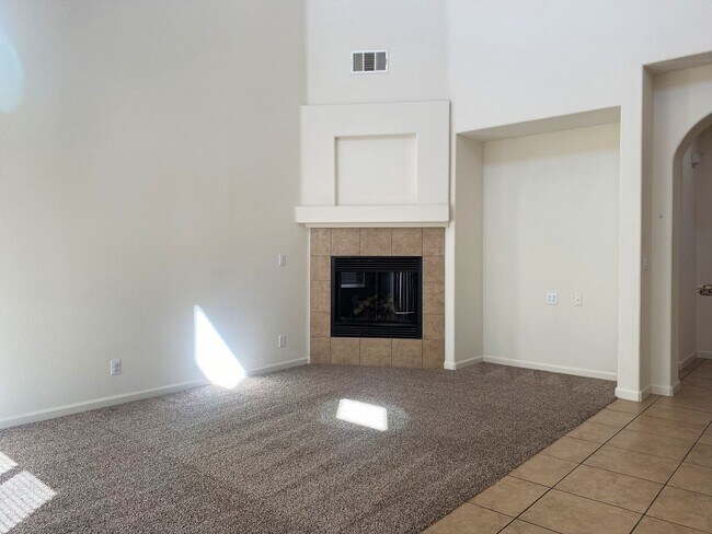 Building Photo - 4212 Theresa Ct
