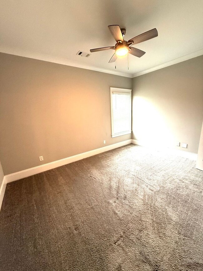 Building Photo - ** 4 Bed 3 Bath located in The Orchards, Pike road ** Call 334-366-9198 to schedule a self showing