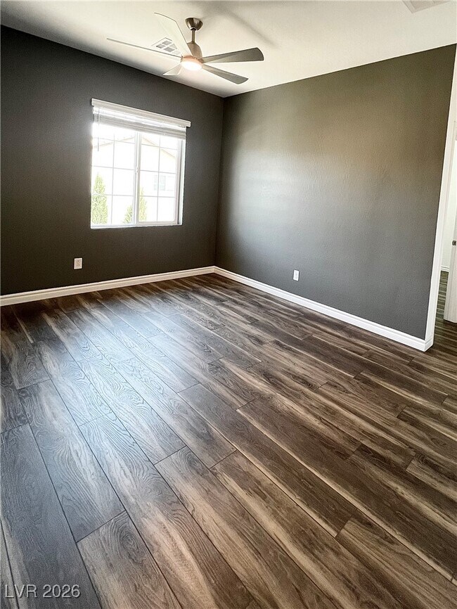 Building Photo - 20 Barbara Ln