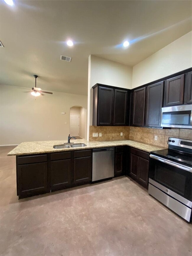 Building Photo - 479 Jack Rabbit Ln