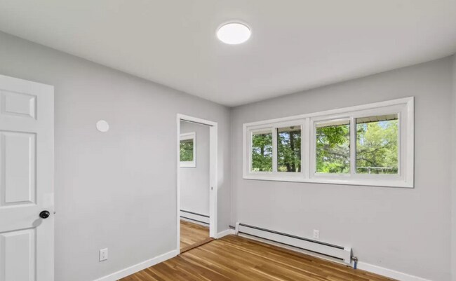 Building Photo - 3-Bedroom Rental Modern Upgrade Pole Barn ...