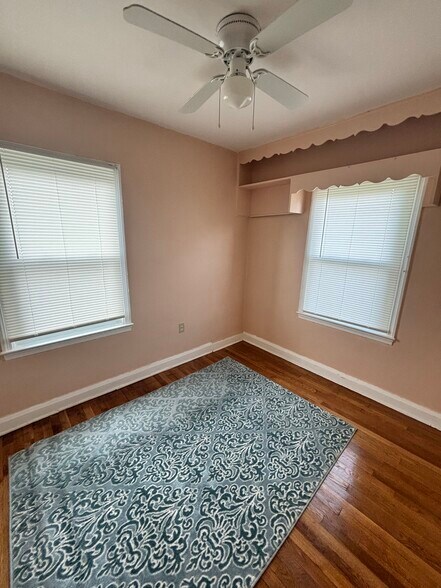 Building Photo - 4514 Saint Georges Ave