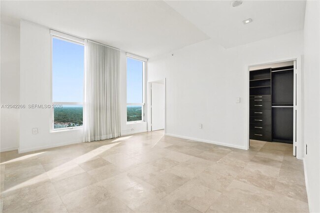 Building Photo - 9066 SW 73rd Ct