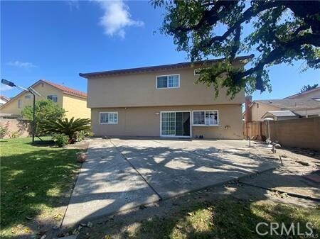 Building Photo - 11095 Begonia Ave