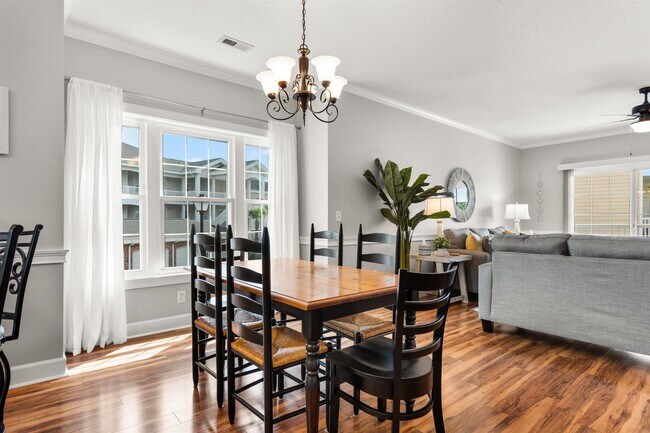 Building Photo - 4877 Dahlia Ct